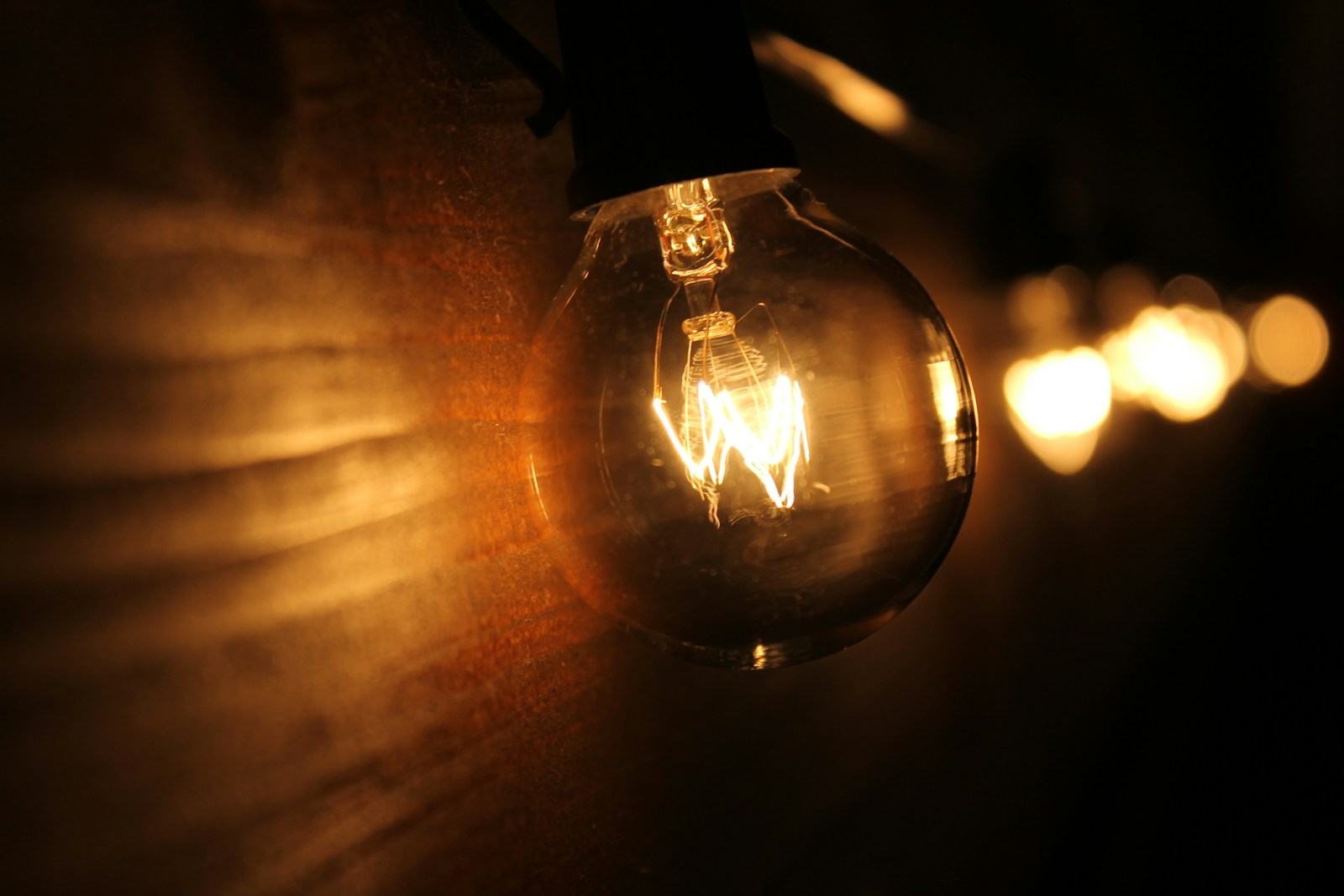 Eskom summer outlook 2025/26: Strong Promise of a Loadshedding-Free Season