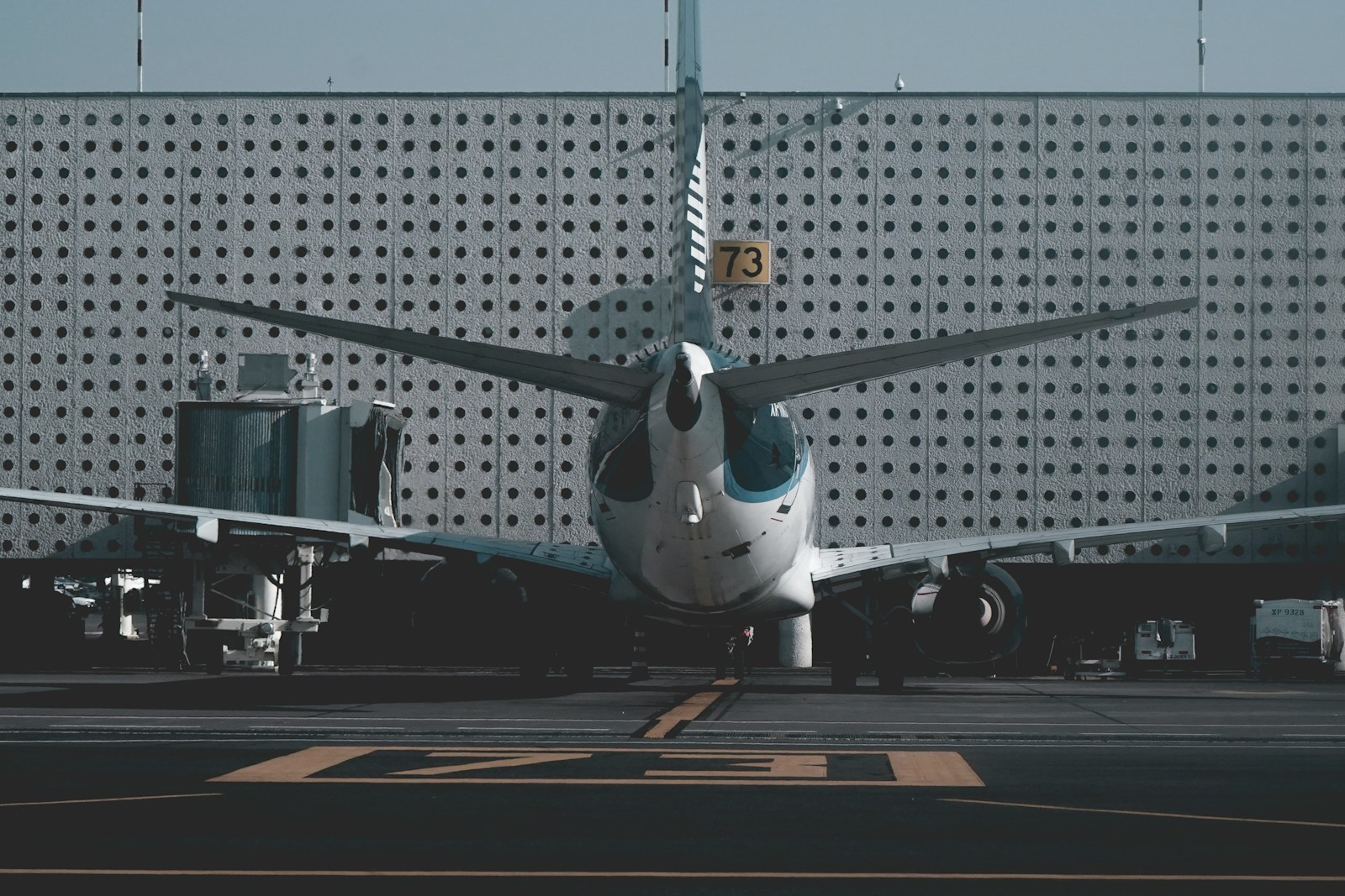 5 Urgent Truths Behind Newark Air Traffic Failures