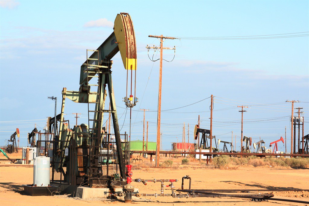 Kenya Oil Assets: 14-Year Exit Sparks Bold New Future