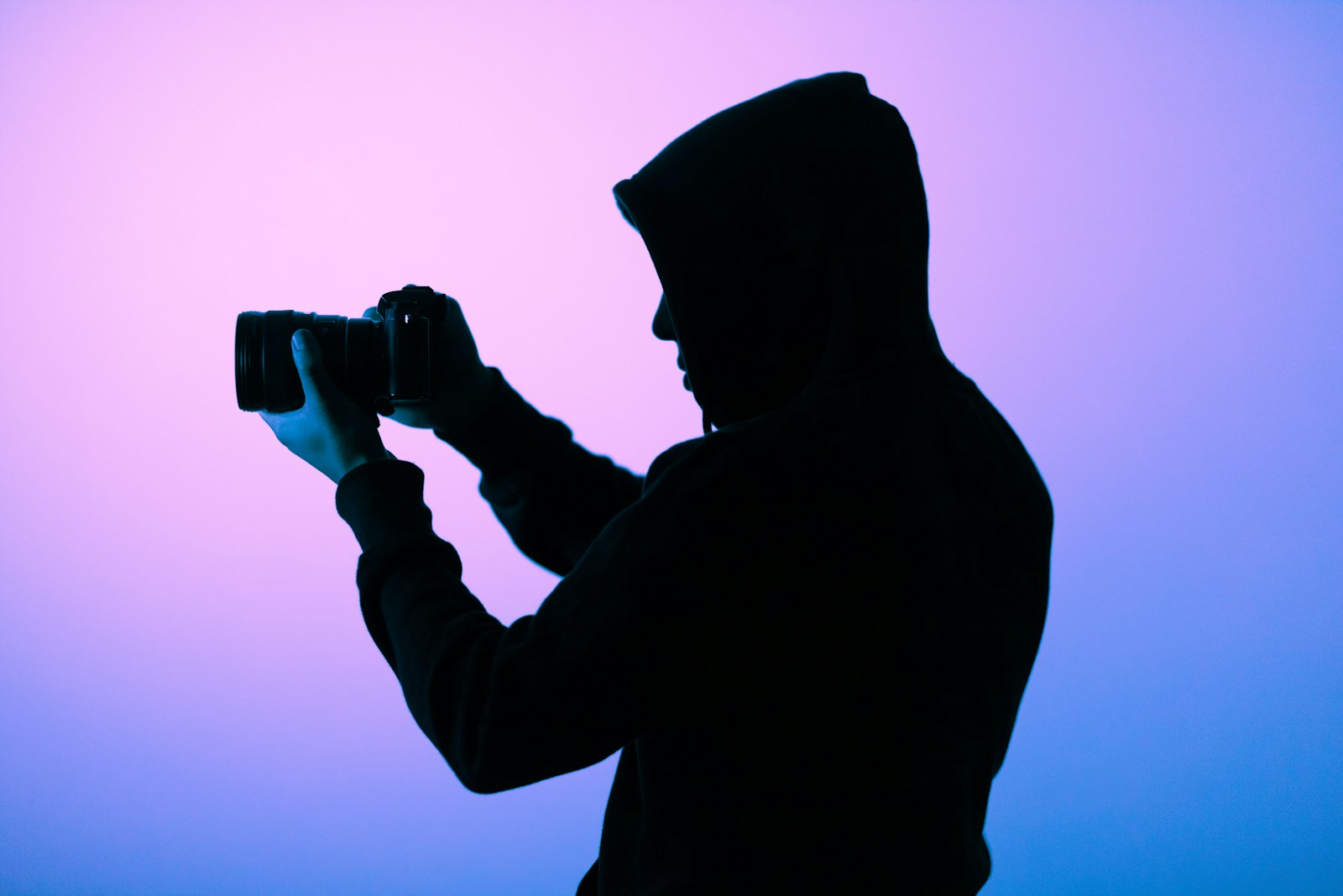 10 Notable Extortion Attempt Cases on Social Media and How to Handle Them