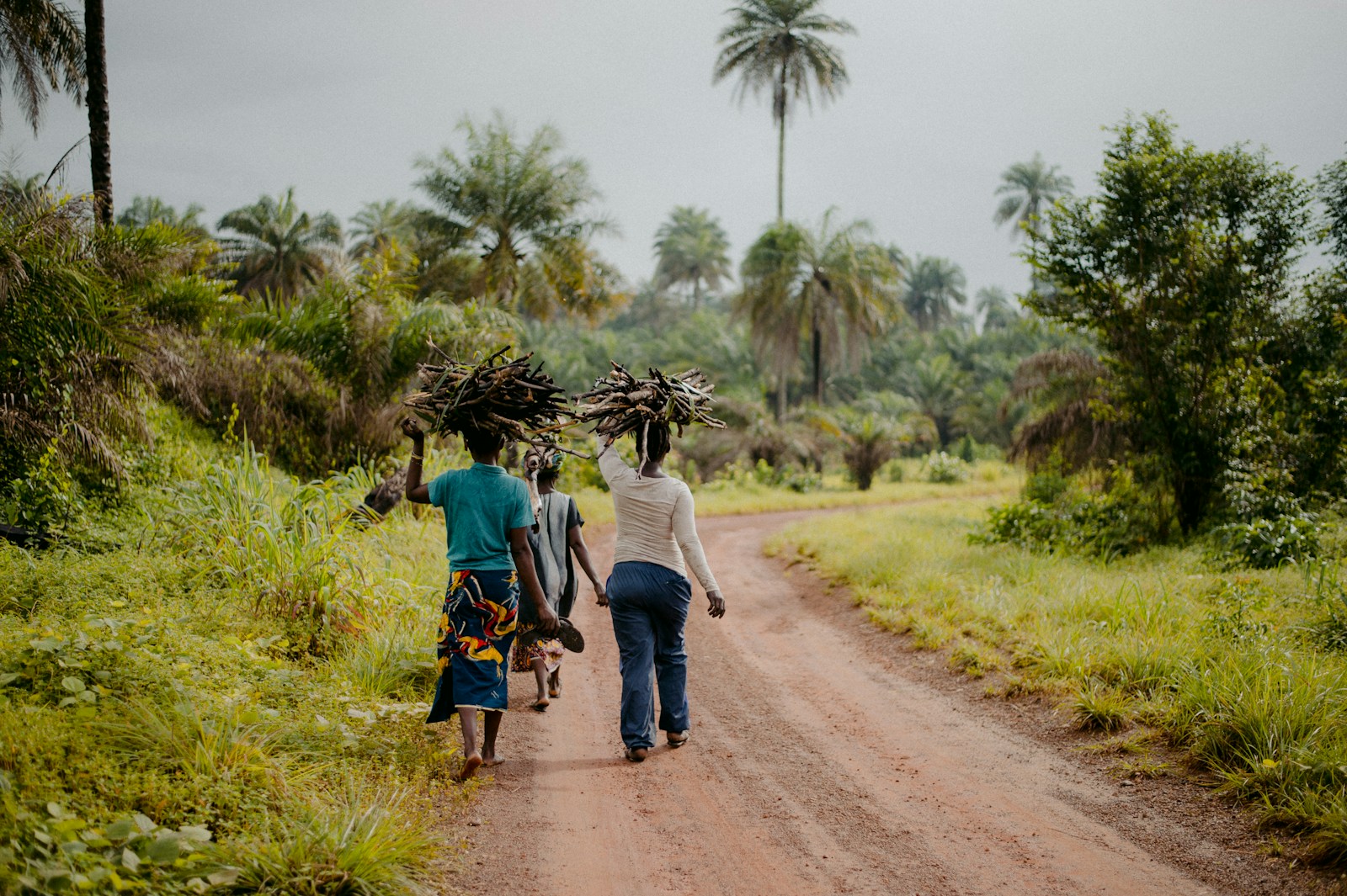 Cross-Border Women Congo: 5 Brutal Facts About DR Congo Trade