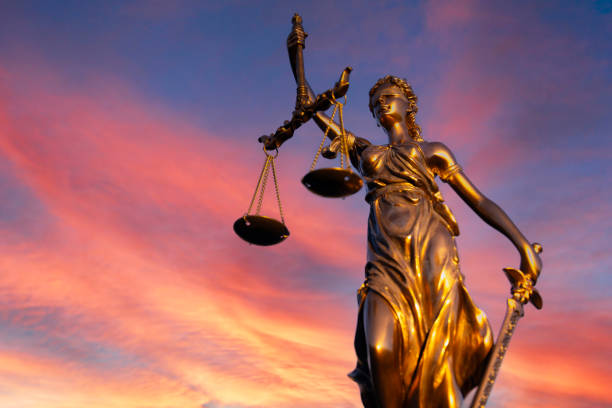 Justice de foule : 10 stratégies essentielles pour mettre fin aux lynchages
