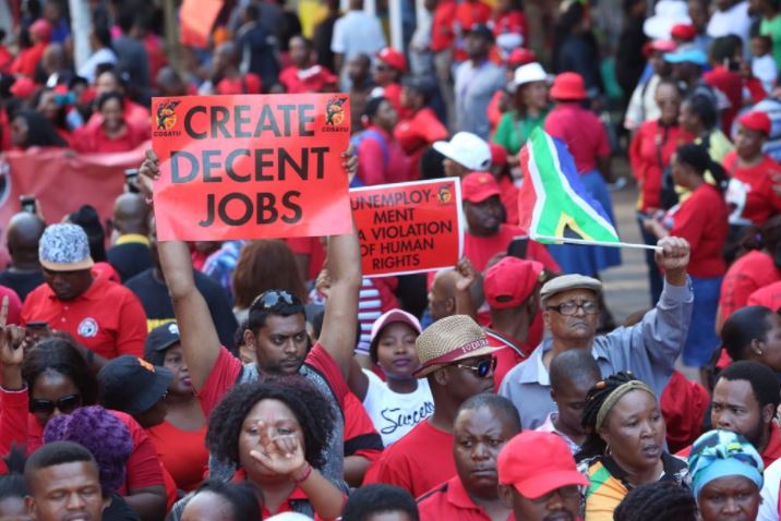 Politicians Salary Debate: COSATU Rejects 4.1% Pay Increase