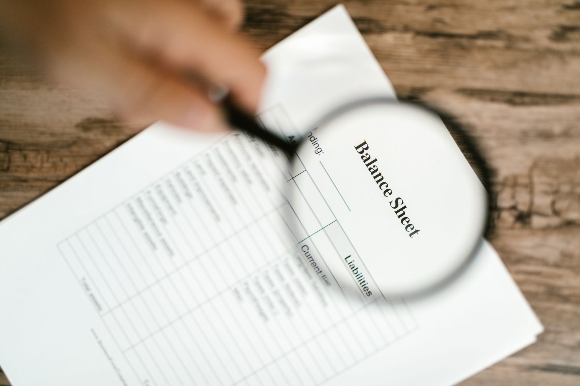 Harvey Norman Finance : des questions de transparence passées à la loupe