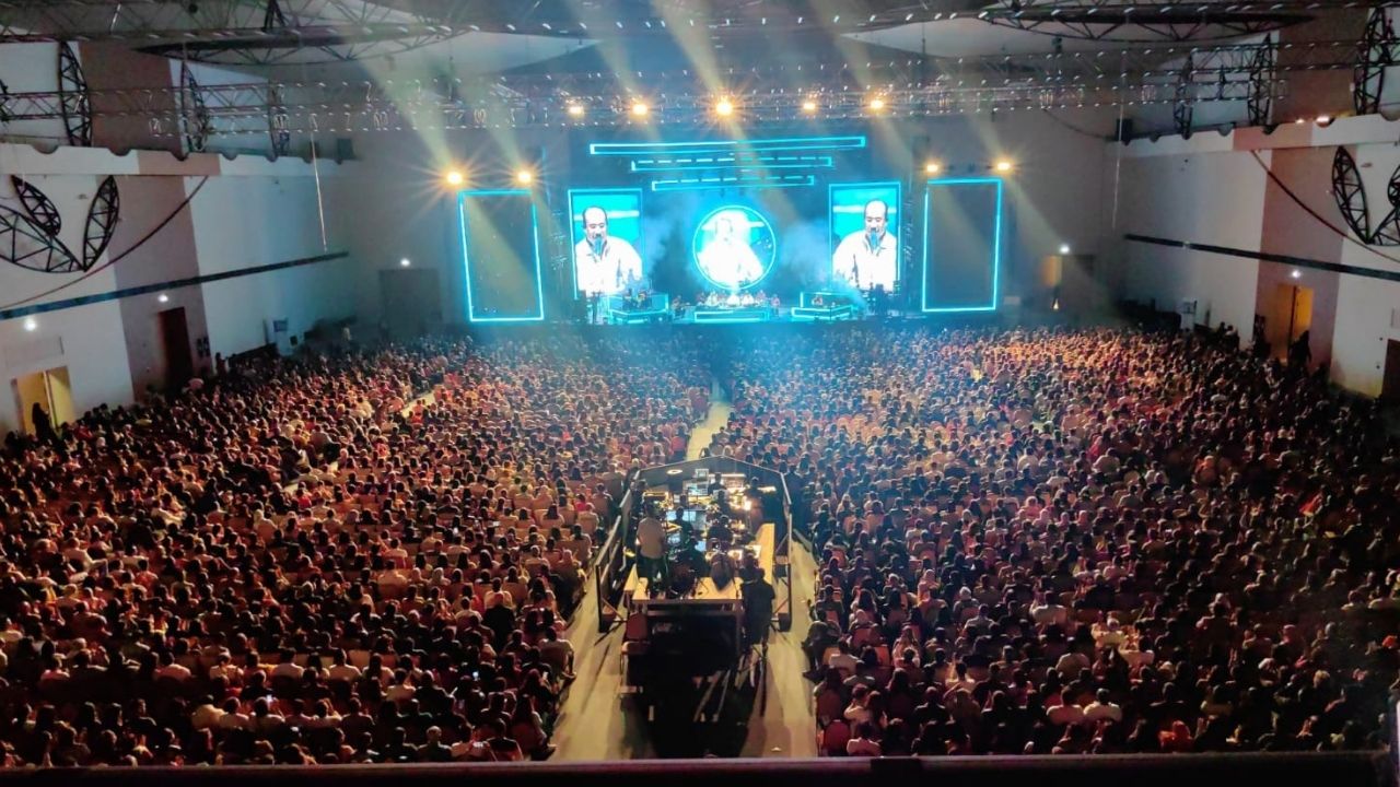 [En images] Rahat Fateh Ali Khan enchante les Mauriciens au SVICC