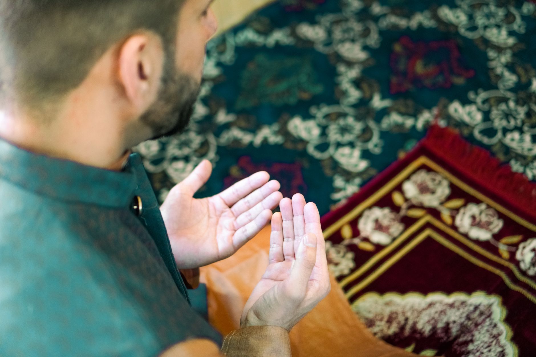 “Sincérité en Islam : 5 étapes pour agir sans riya ni ostentation”