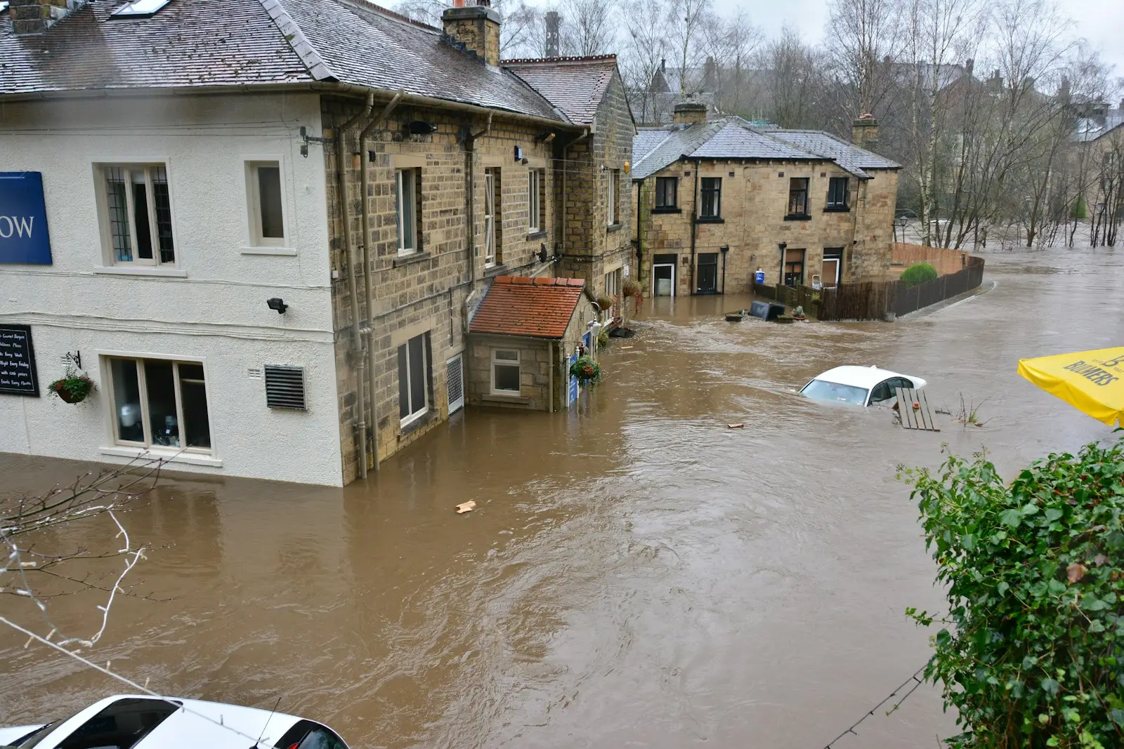 L'état d'urgence au Cap-Vert après des inondations meurtrières met en lumière la vulnérabilité climatique