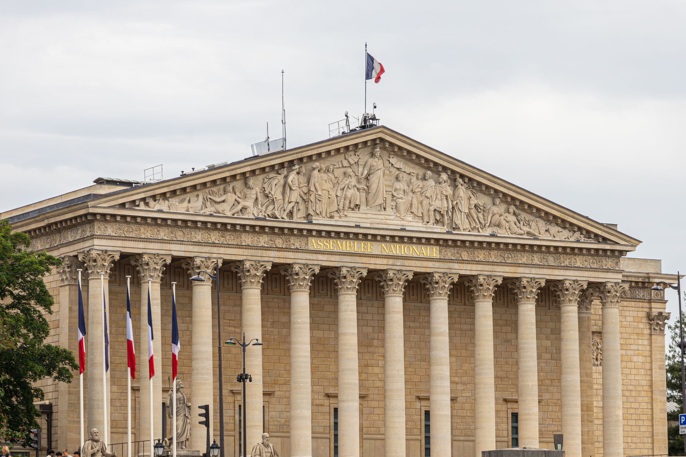 Crise lycéenne : l'école française, un investissement public en faillite