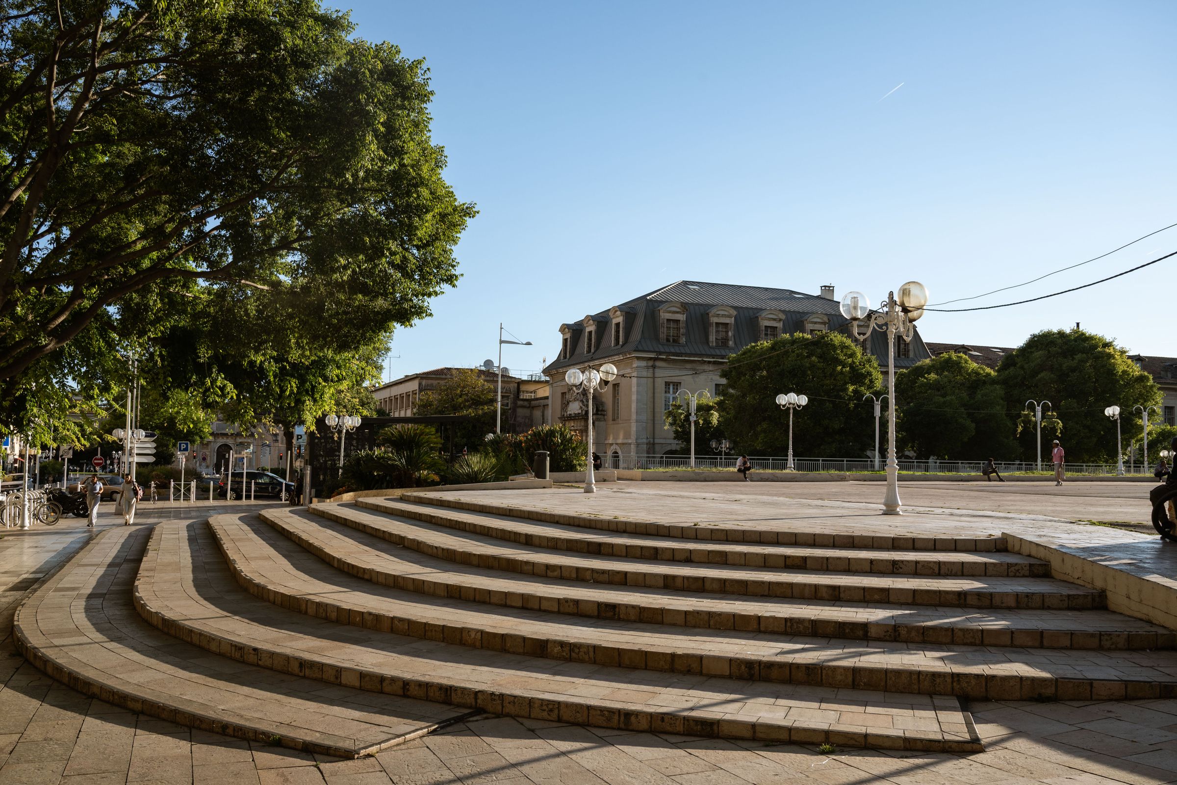 La Réunion student protests spotlight school spending