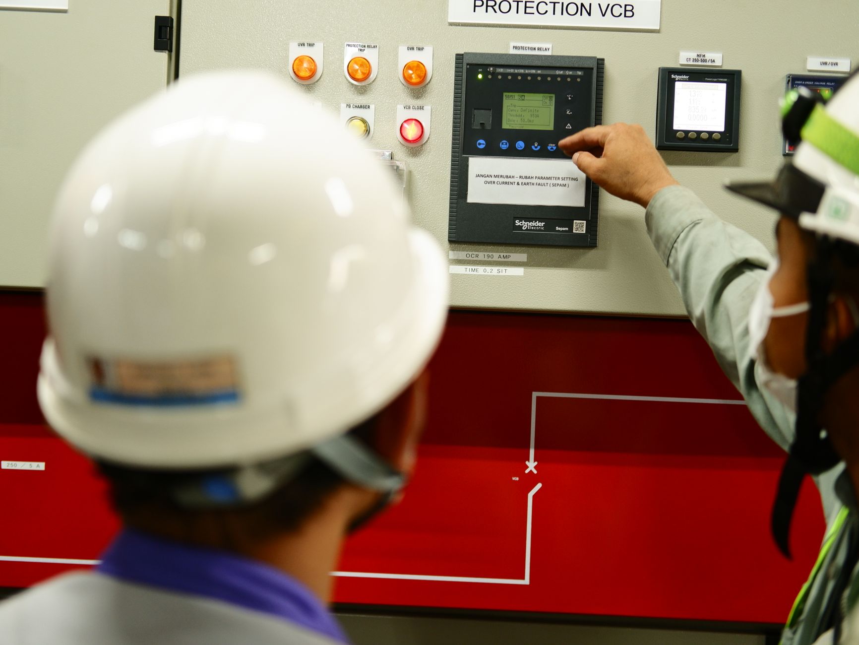 UAE factories race ahead on AI adoption, reshaping jobs and economy