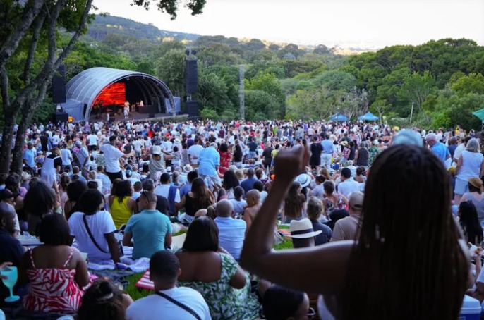 NYE 2026 Celebration Draws Crowds to Cape Town Waterfront