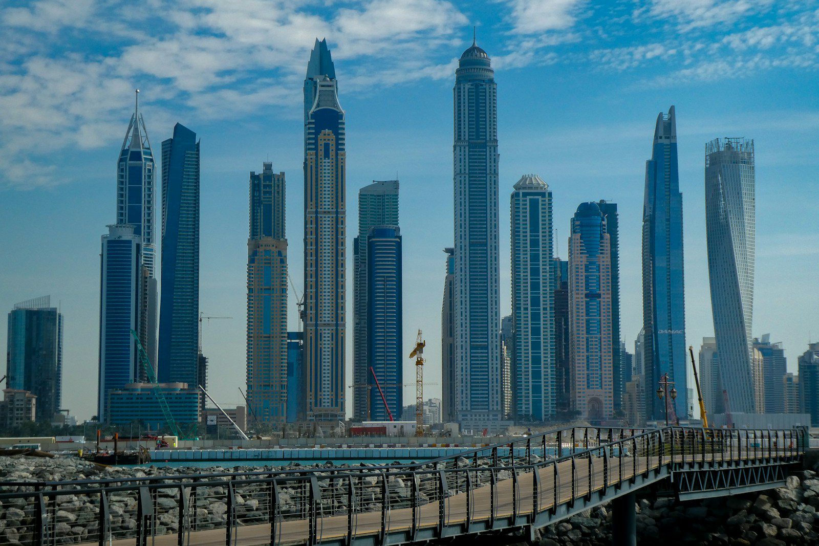 Al Maryah Community Bank Partners with Al Fardan Exchange to Expand Cash Deposit Access Across UAE by 2026