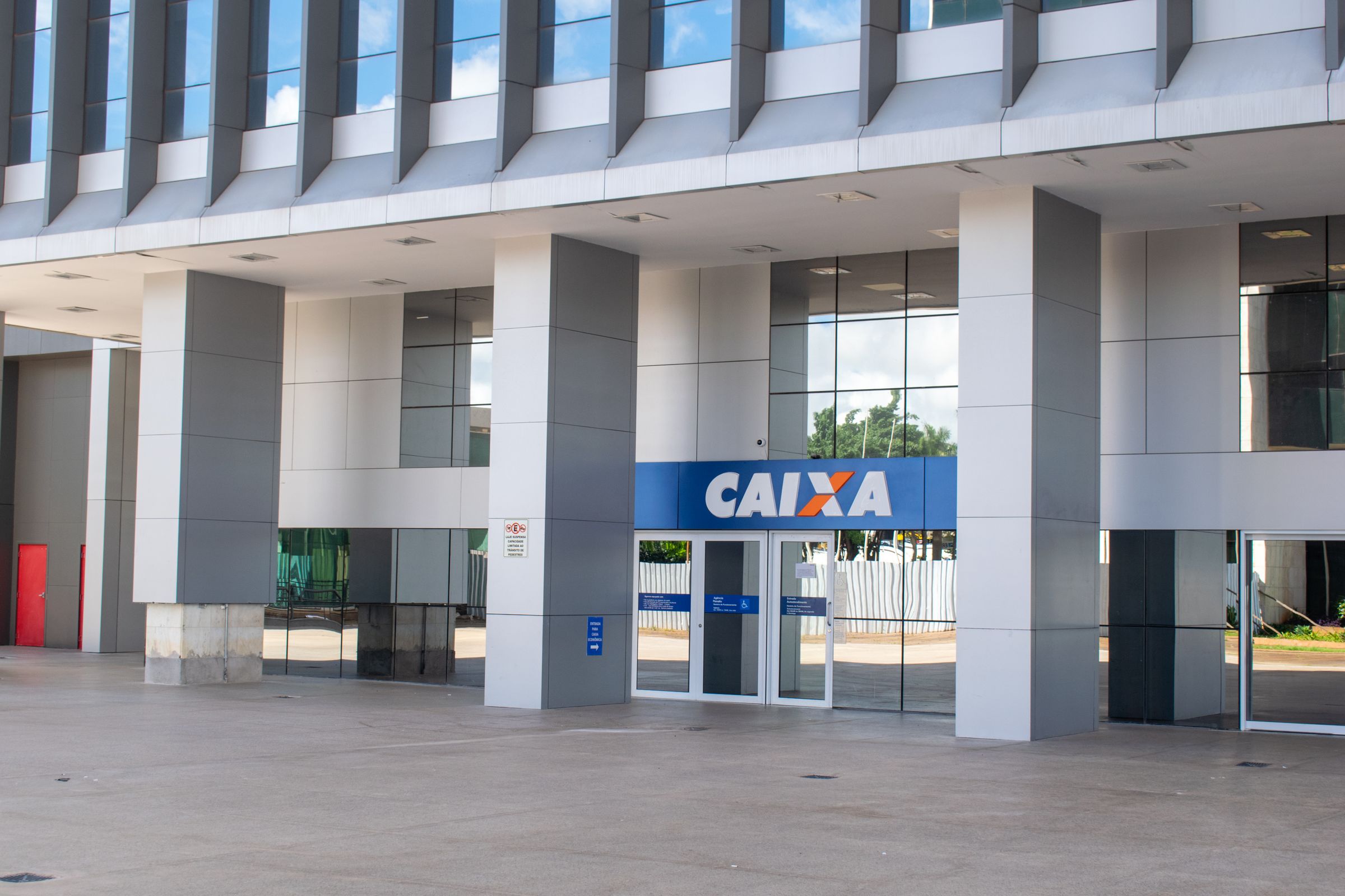 Millions of South Africans await better calls and faster internet as telecom investment grows