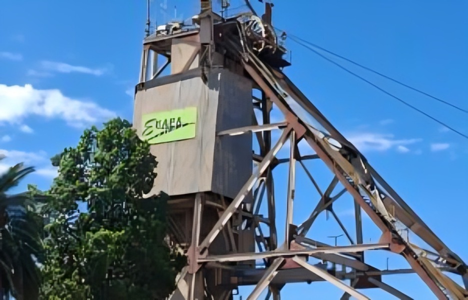 Ekapa Liquidation Sparks Families’ Fight for Miners’ Remains (69 characters)