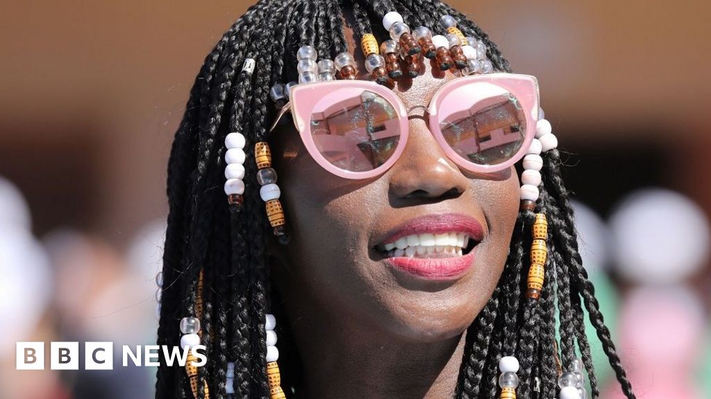 Sénégal : l'interdiction des perruques, 24 heures de débat culturel avant le recul