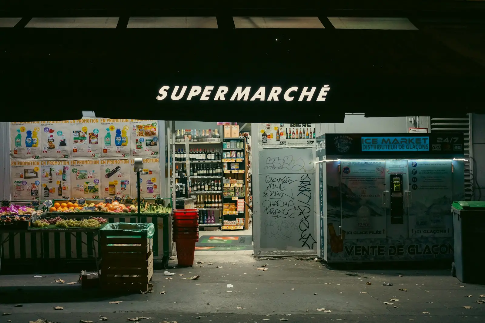 Braquage armé au supermarché Polymart de Quatre-Bornes – Agression à main armée
