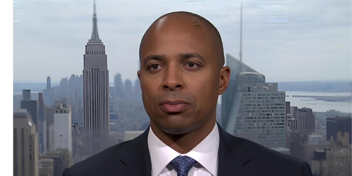 Eric Adams Exit: Shocking NYC Political Twists Revealed