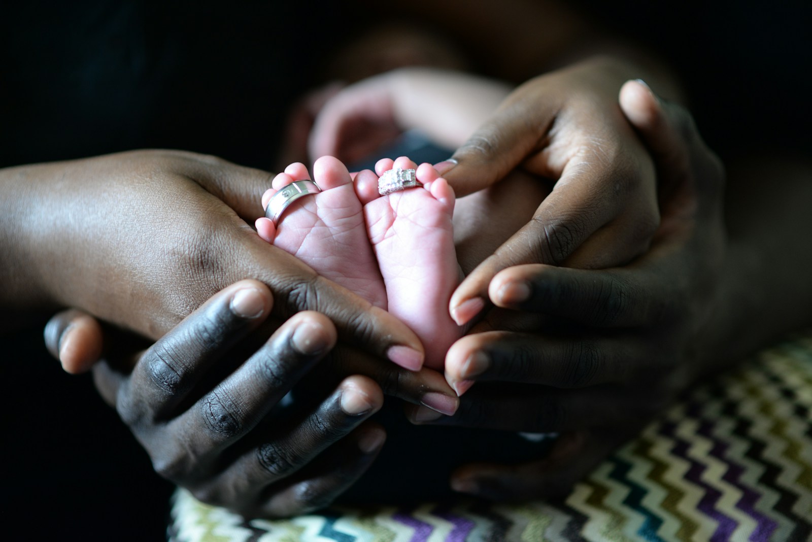 Les États-Unis incinèrent des contraceptifs destinés à l'Afrique : 5 vérités sur la crise sanitaire