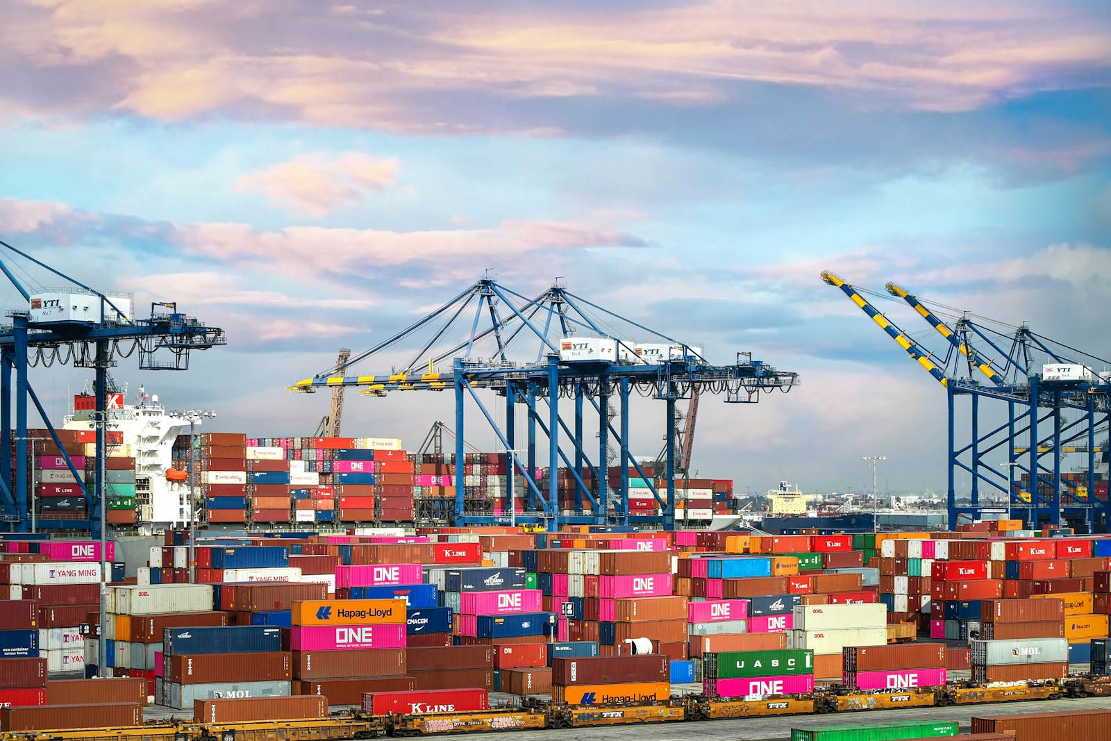 10 Powerful Strategies for SME Logistics Finance Growth in 2025